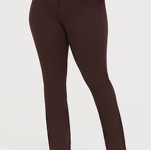 NWOT Torrid studio brown ponte slacks